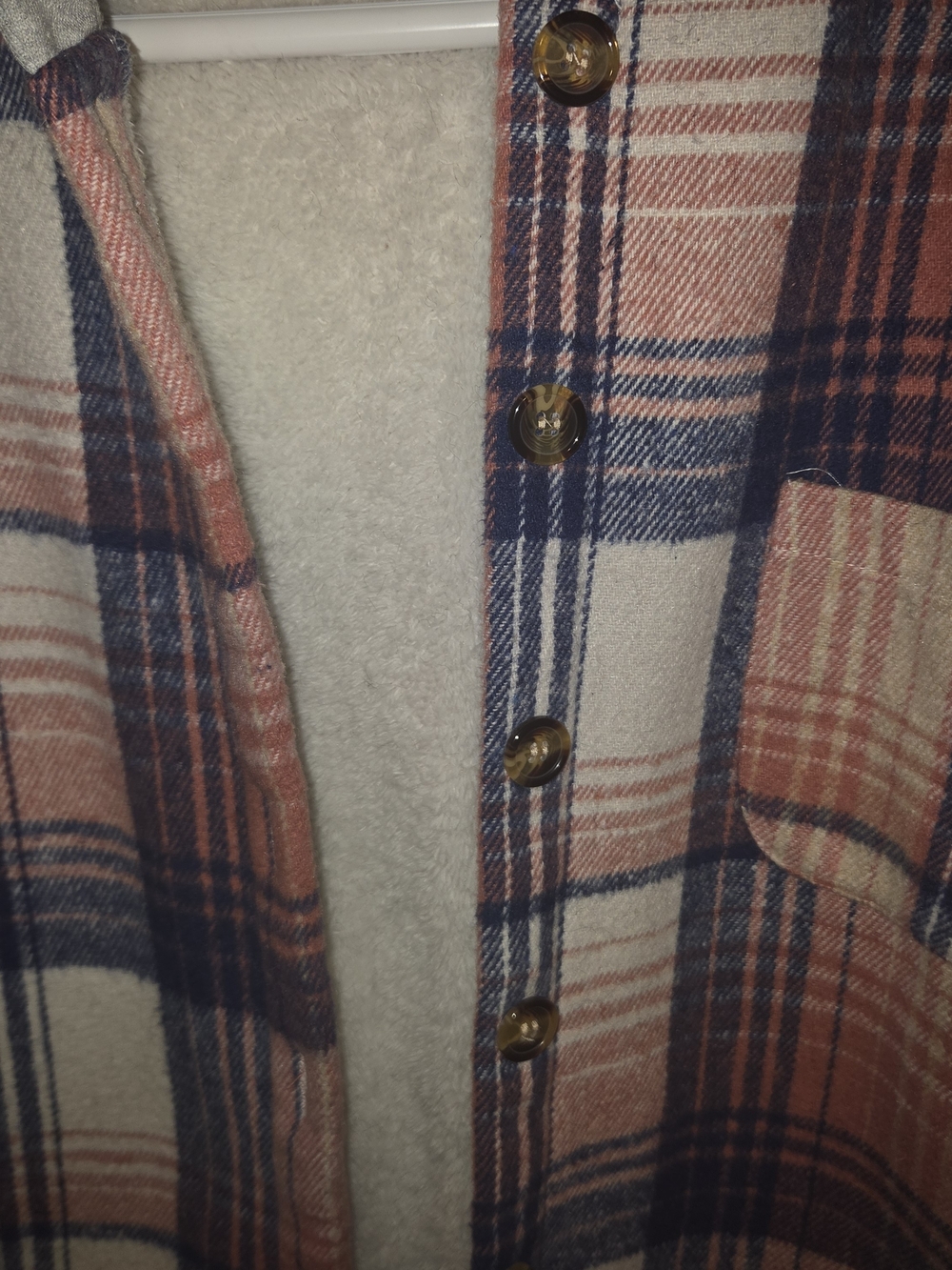 Women’s Plush-Lined Plaid Teddy Jacket with Hood in Pink and Navy - Picture 3 of 5